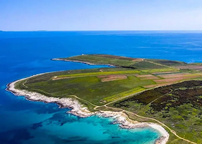 B&b-3 By Interhome Ližnjan